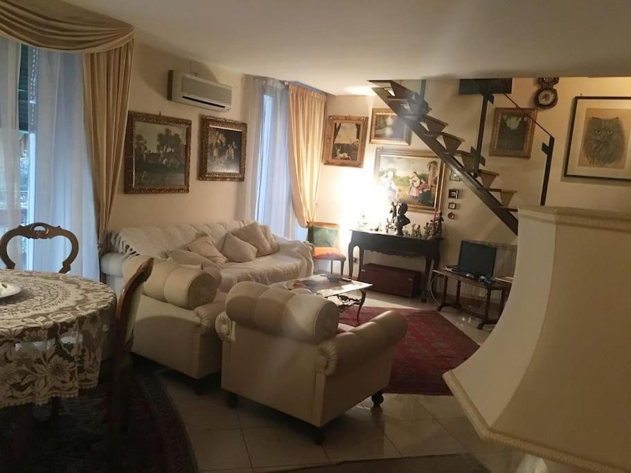 The Trip House - Between The Center And The Sea - Free Wifi And Jacuzzi Catane